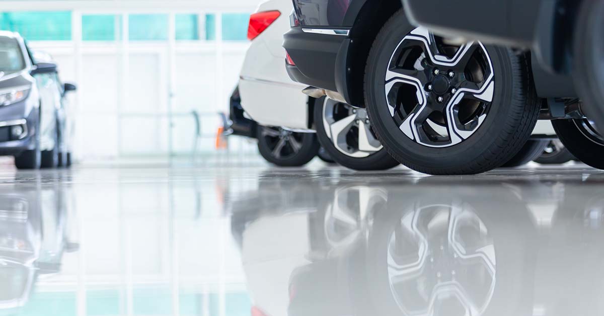 Image-of-brand-new-cars-stocked-at-a-dealership
